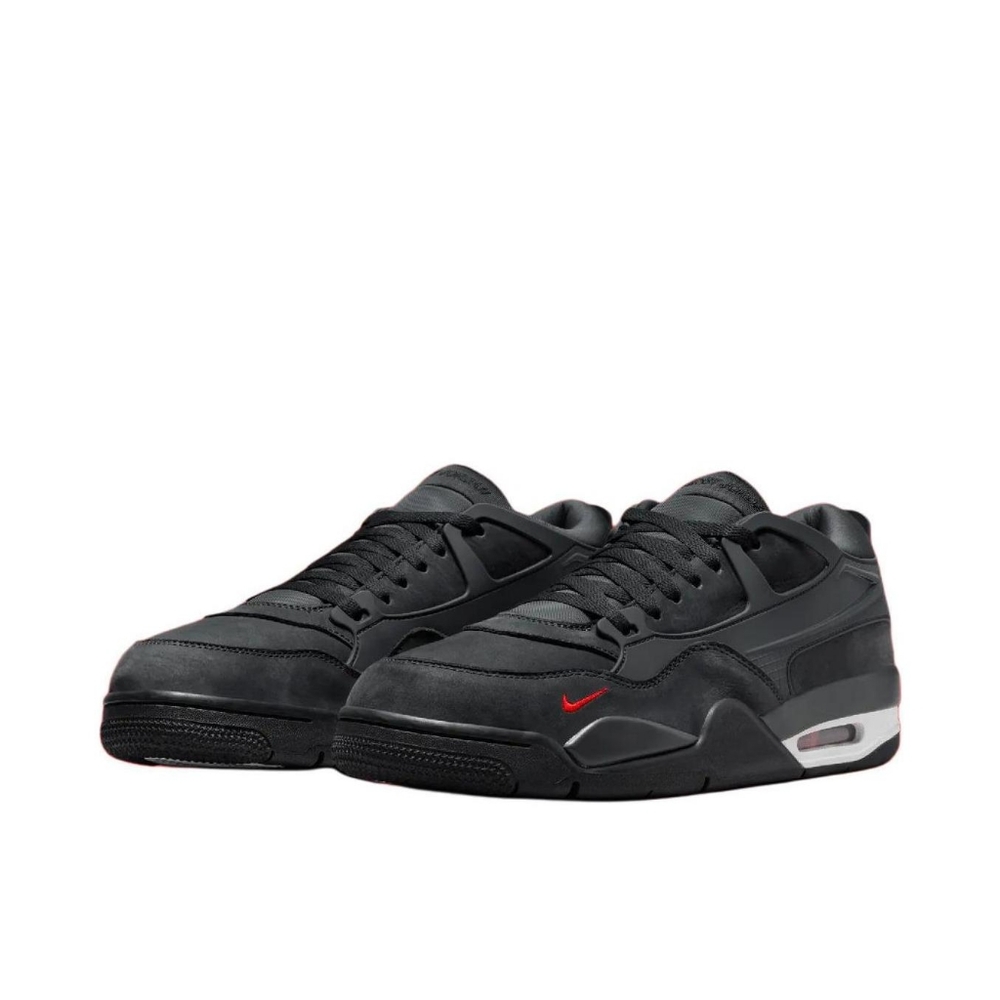 casual sports shoes